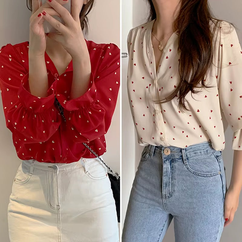 Spring and Autumn Fashion V-Neck Love Print Shirt Sweet Fashion Long Sleeve Loose Petal Sleeve Blouse